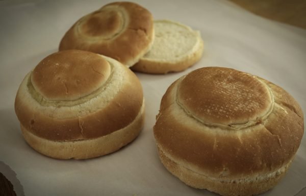 Hickory Smoked Onion Ring Bun Large, Sliced
