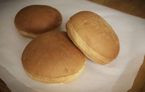 Golden Stadium Hamburger Bun, Sliced