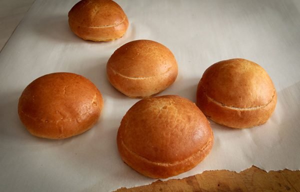 Brioche Slider Bun, Sliced